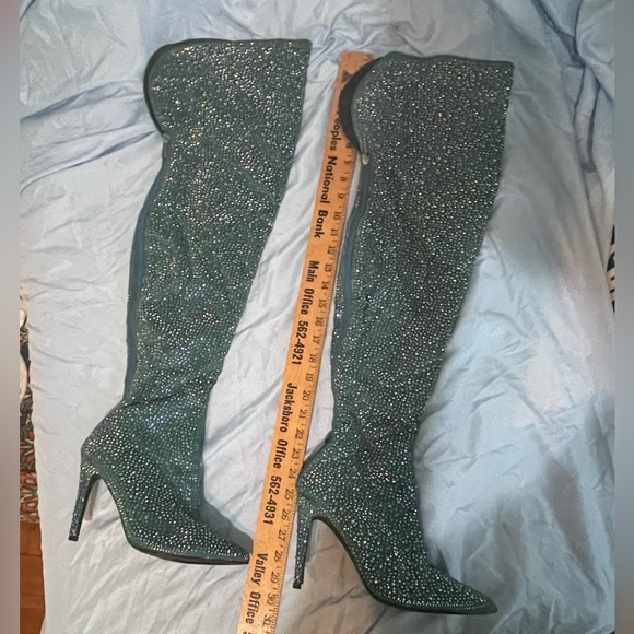 Cape Robbin mermaid boots - Picture 13 of 14